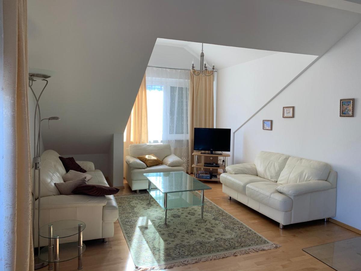 Ferienwohnung Elena 오버스타우펜 외부 사진